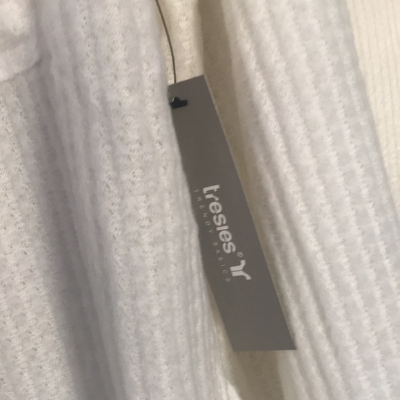 NWT Tresics ivory long sleeve waffle knit top - Picture 7 of 9